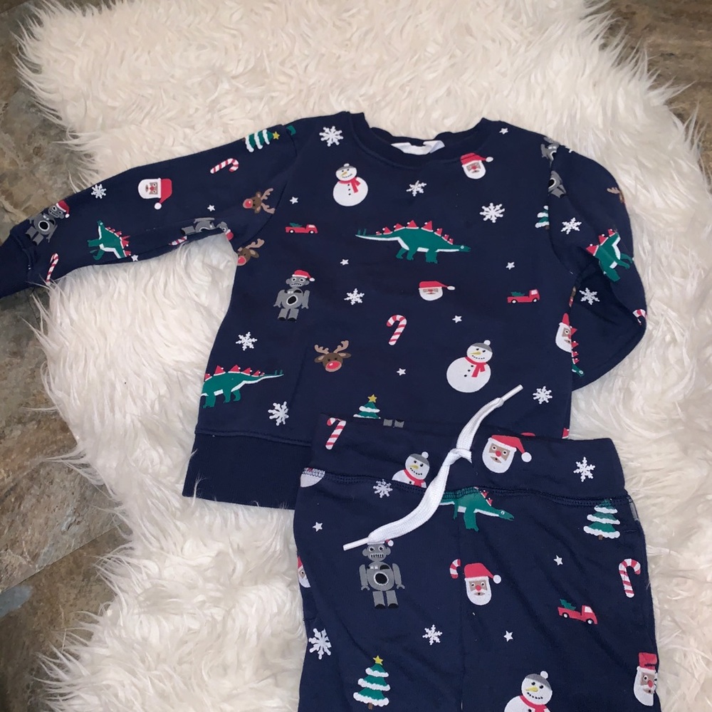 HM 2PC Set
